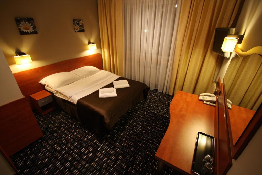 Hotel Orion Σοσνόβιετς Δωμάτιο φωτογραφία